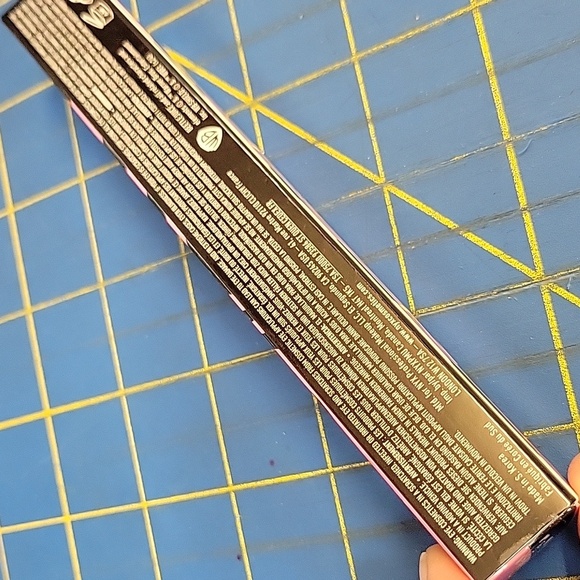 NYX Beetlejuice Pin Stripe Duo Gel Liner 0.1g Liquid Liner 0.4ml New Sealed Box - Picture 4 of 6